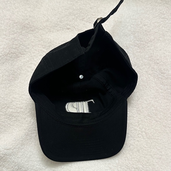 Taylor Swift Tortured Poets hat with Silver Logo - Picture 3 of 4